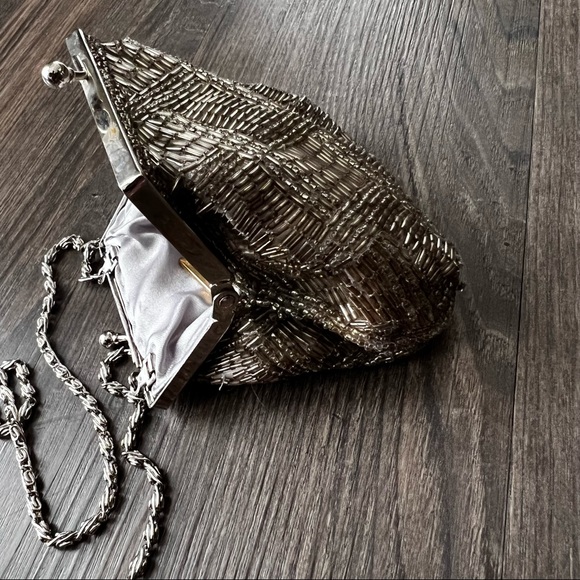 Cache Vintage Sequence Crossbody Mini Coin Purse - Picture 10 of 15